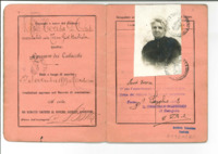 Anteprima di Certificato d'iscrizione di pensione di Teresa Savio, sorella di Domenico. [Zincone firma per il Ministro del Tesoro. Il documento ha la fotografia].