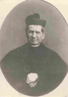 Anteprima di Ritratto in ovale di Don Bosco con berretta